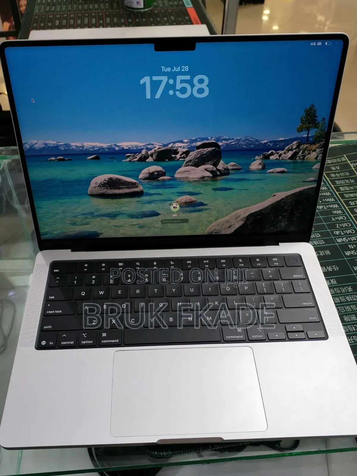 New Laptop Apple MacBook Pro 2026 M5 Pro 16GB Apple M5 Pro SSD 512GB