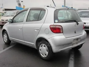Car Rental Service With Driver