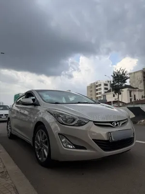 Hyundai Elantra 2013 White
