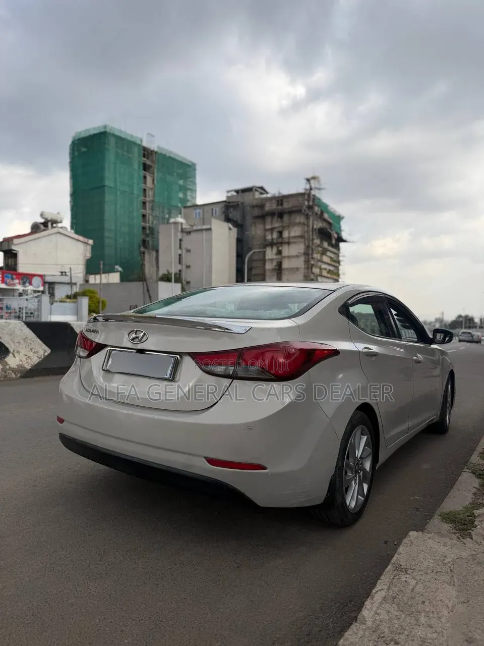 Hyundai Elantra 2013 White