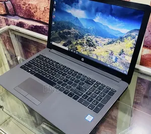 New Laptop HP 8GB Intel Core i5 SSD 256GB