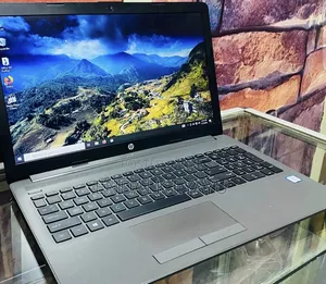 New Laptop HP 8GB Intel Core i5 SSD 256GB