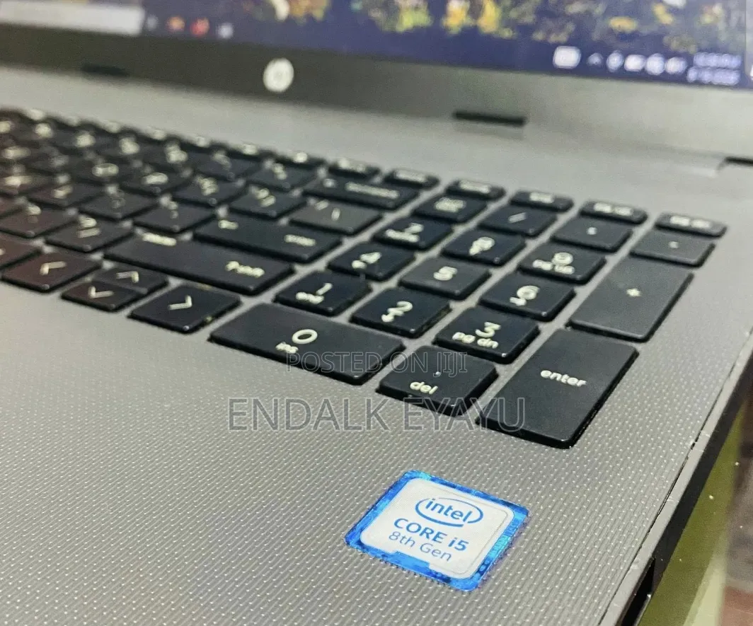 New Laptop HP 8GB Intel Core i5 SSD 256GB