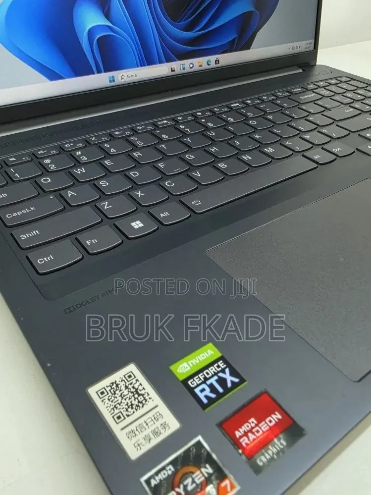 New Laptop Lenovo IdeaPad Flex 15 16GB AMD Ryzen 7 SSD 512GB