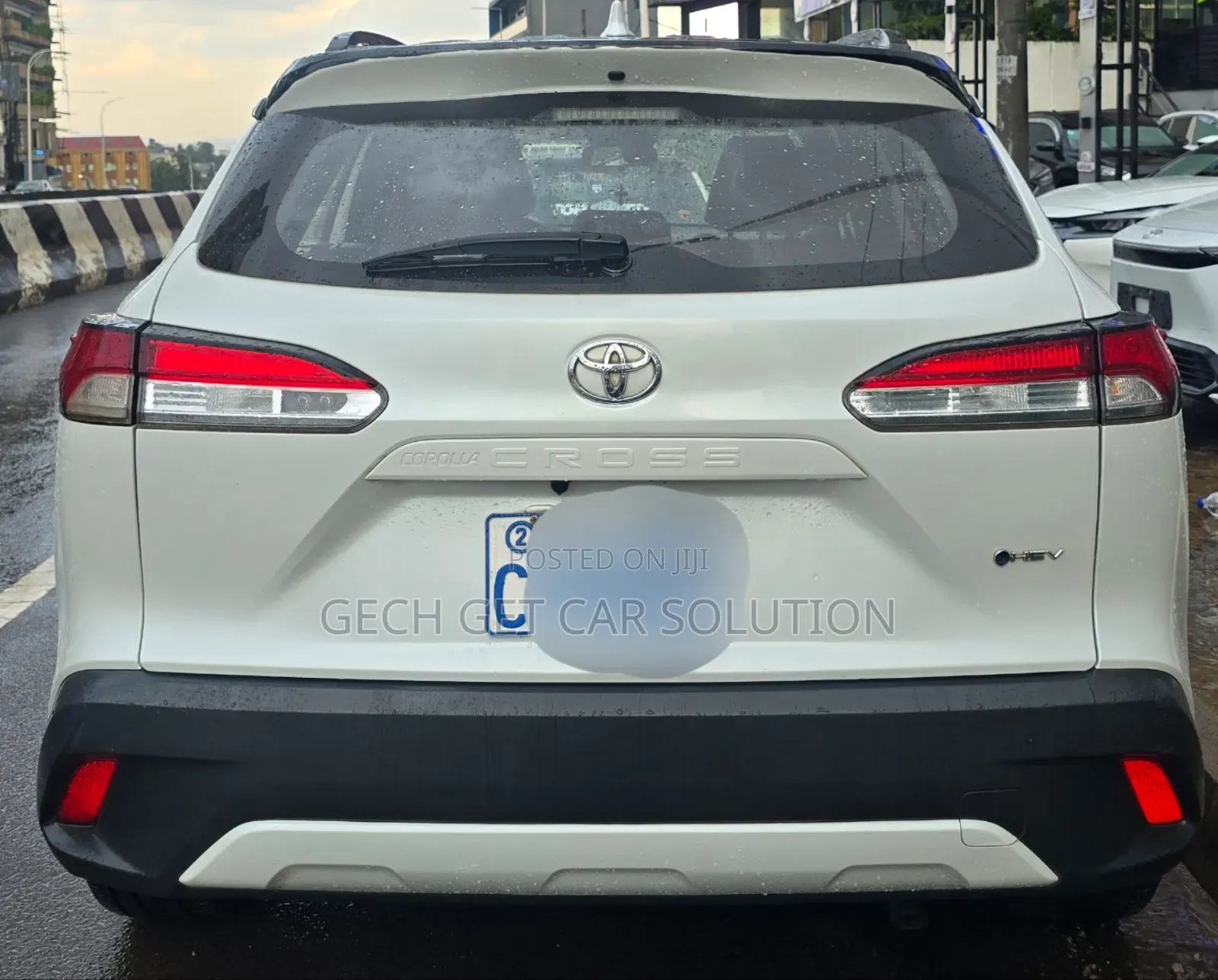 Toyota Corolla Cross Hybrid 2024 White