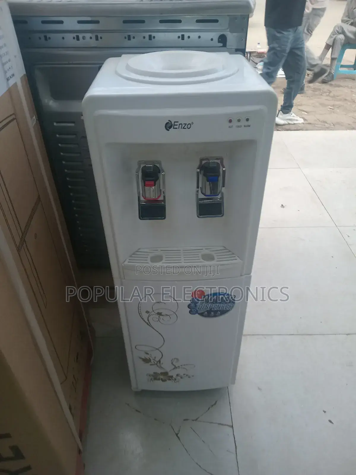 Enzo Watre Dispenser