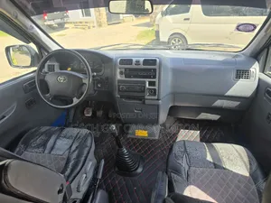 Toyota HiAce 2008 Blue