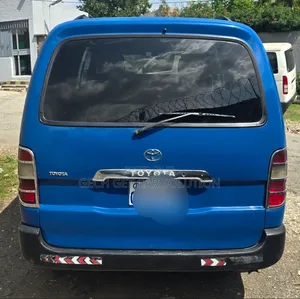 Toyota HiAce 2008 Blue