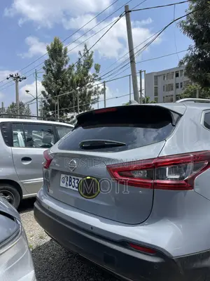 Nissan Qashqai 2016 Gray