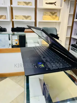 New Laptop HP Victus 15 16GB Intel Core i7 SSD 1T