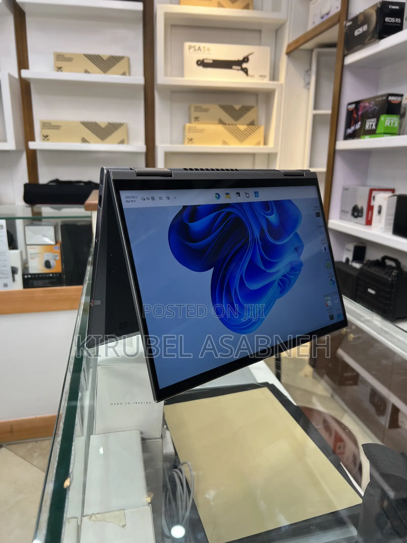 New Laptop Lenovo ThinkPad X1 Yoga 16GB Intel Core i7 SSD 512GB