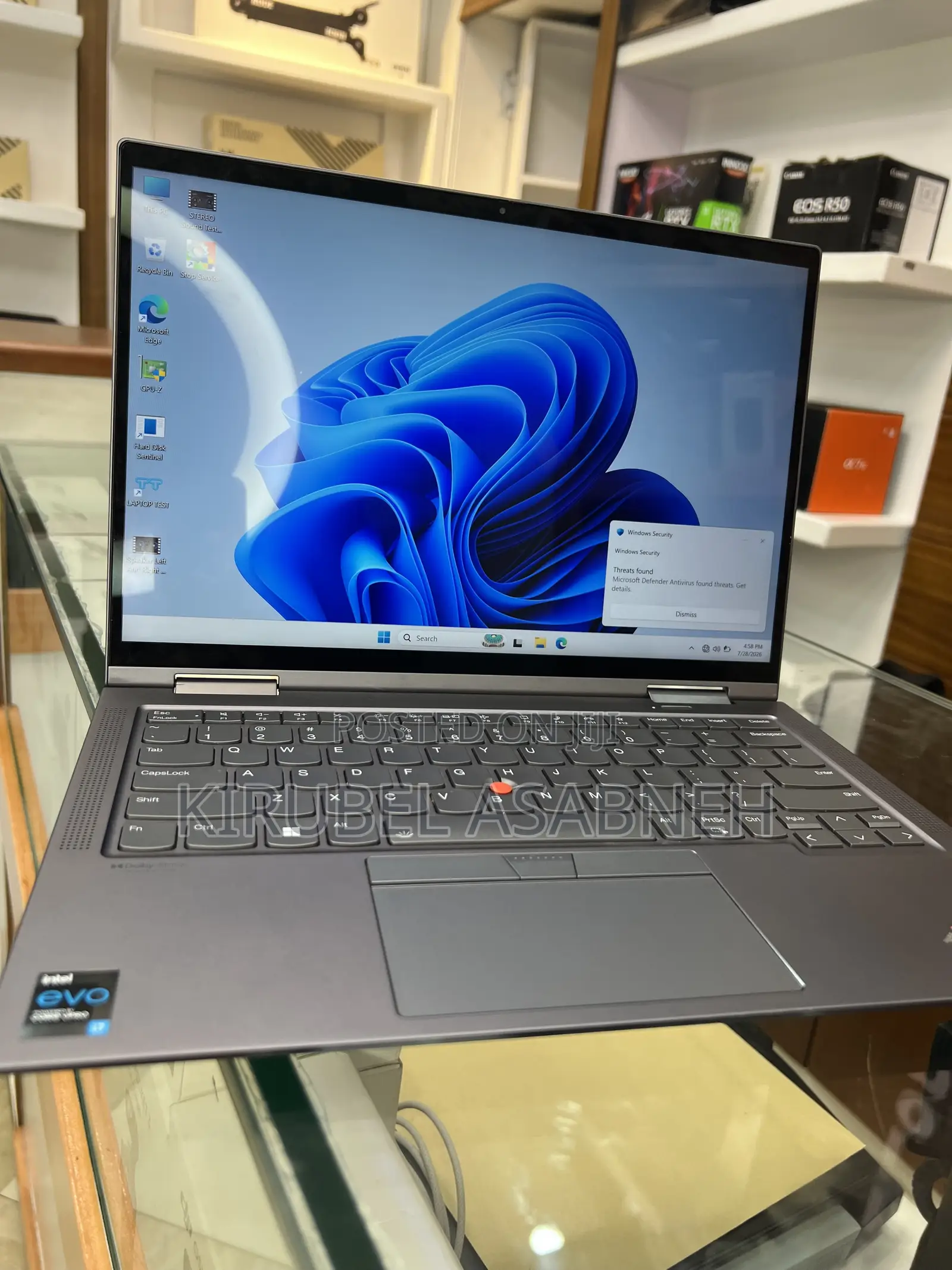 New Laptop Lenovo ThinkPad X1 Yoga 16GB Intel Core i7 SSD 512GB