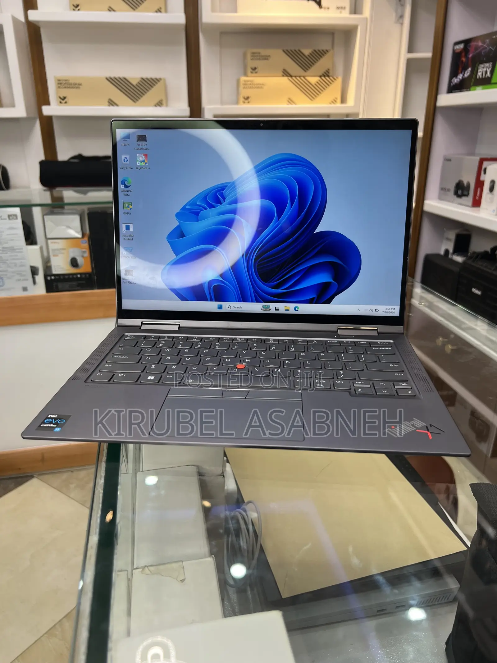 New Laptop Lenovo ThinkPad X1 Yoga 16GB Intel Core i7 SSD 512GB