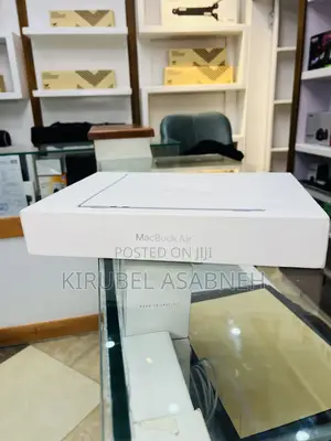 New Laptop Apple MacBook Air 2026 M5 16GB Apple M5 SSD 512GB