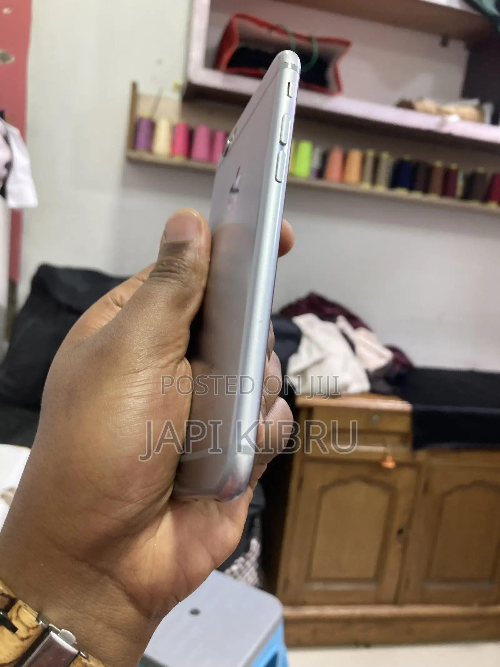 Apple iPhone 6s 32 GB Silver