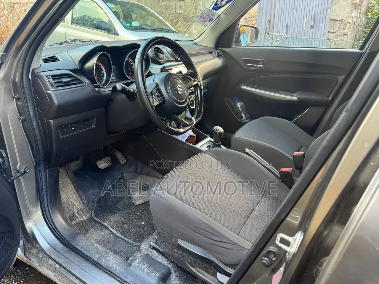 Suzuki Swift 2020 Gray