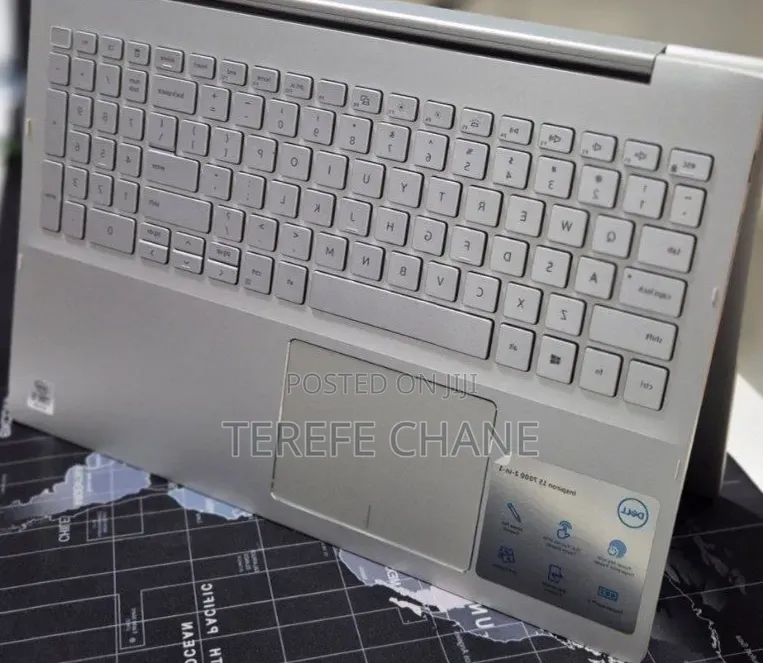 New Laptop Dell Inspiron 15 8GB Intel Core i5 SSD 256GB