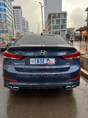 Hyundai Avante 2017 Blue