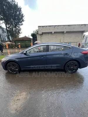 Hyundai Avante 2017 Blue