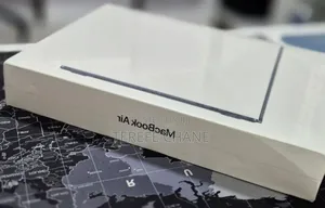 New Laptop Apple MacBook Air 2022 M2 8GB Apple M2 SSD 256GB