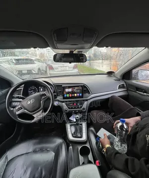 Hyundai Avante 2017 Blue