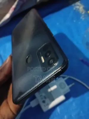 Tecno Spark 16 GB Silver