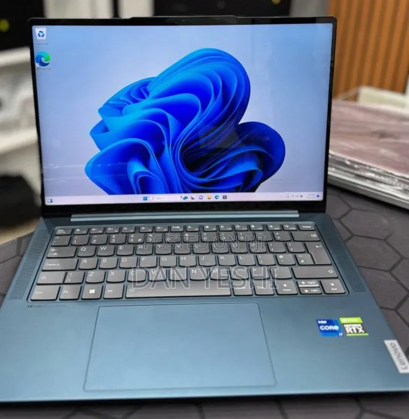 New Laptop Lenovo Yoga 2 32GB Intel Core i7 SSD 1T