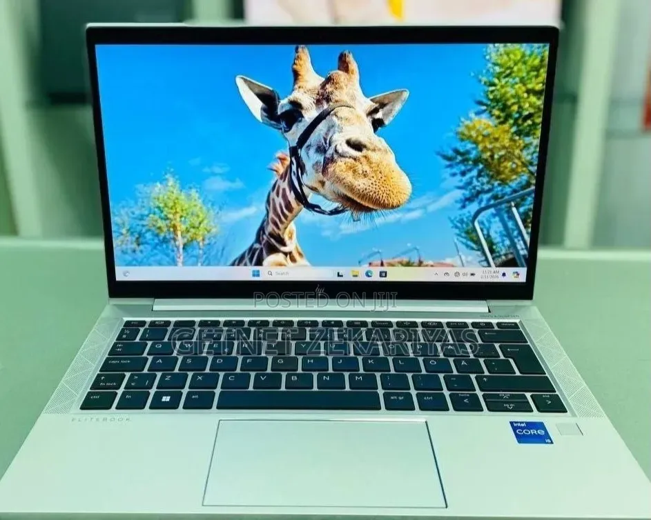 New Laptop HP EliteBook 840 G8 16GB Intel Core i5 SSD 512GB