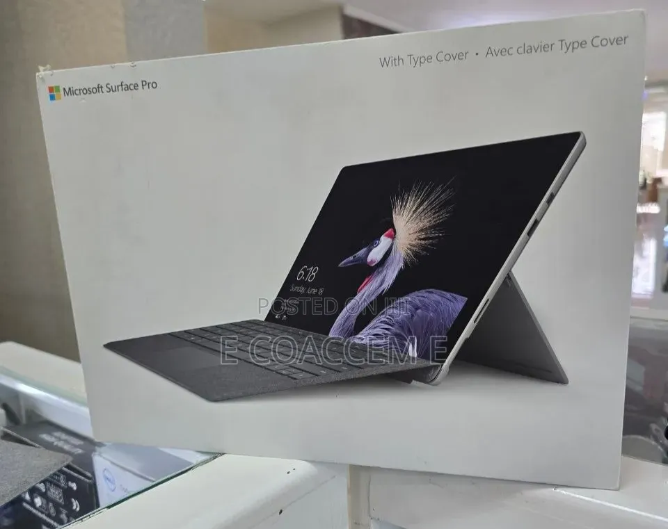 New Laptop Microsoft Surface 8GB Intel Core i5 SSD 128GB