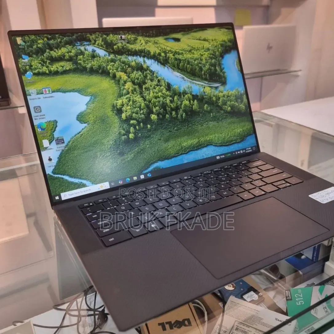 New Laptop Dell Precision 5560 16GB Intel Core i7 SSD 512GB