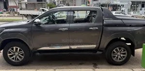 Toyota Hilux 2018 Gray