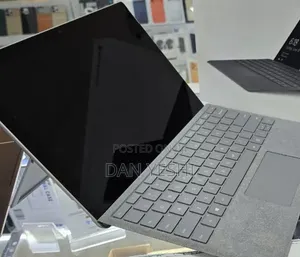 New Laptop Microsoft Surface Pro 8GB Intel Core i5 SSD 128GB