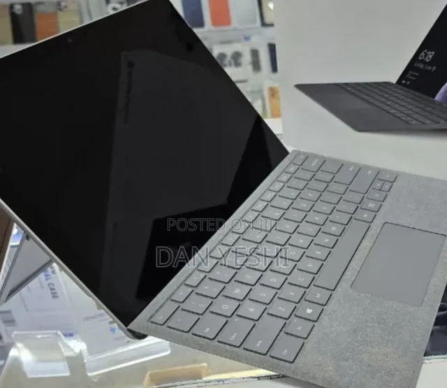 New Laptop Microsoft Surface Pro 8GB Intel Core i5 SSD 128GB