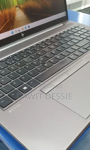 New Laptop HP 16GB Intel Core i7 SSD 512GB