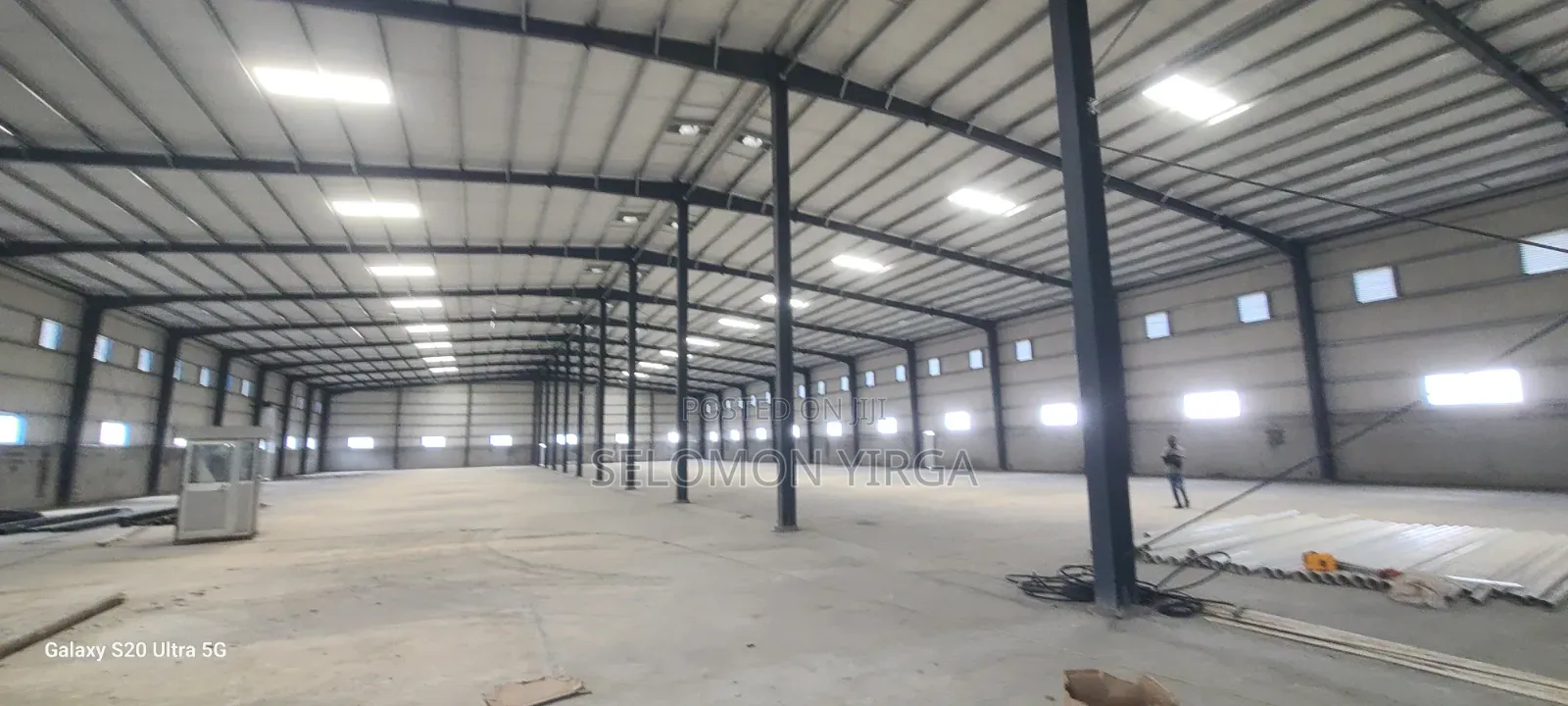 Warehouse for Rent, Large Production Area,