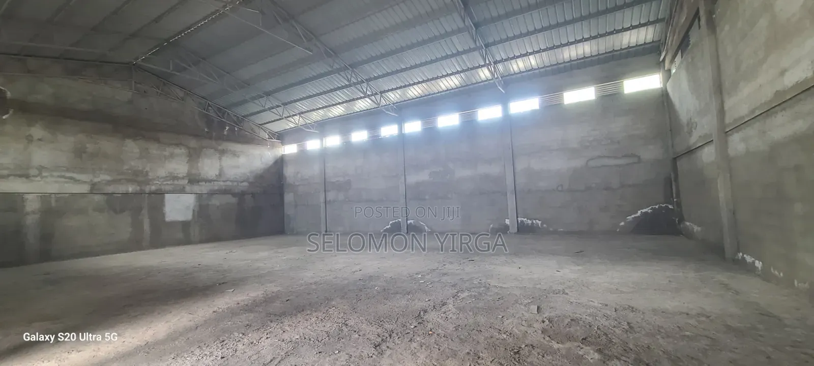 Warehouse for Rent, Large