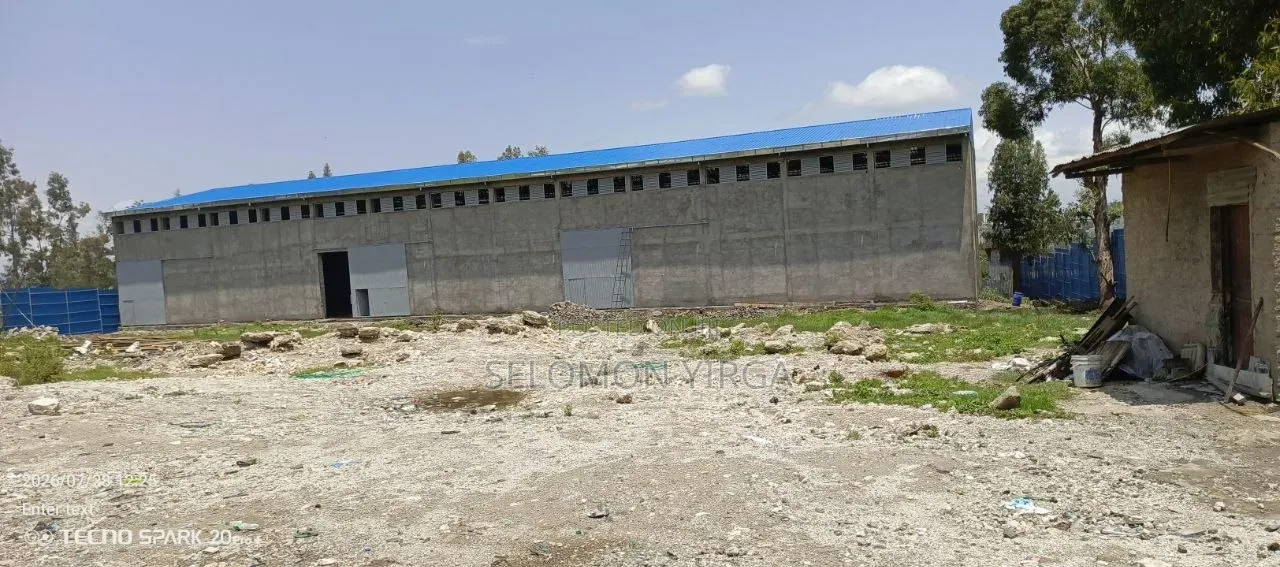 Warehouse for Rent, Large W