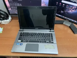 Laptop Toshiba Satellite L850 6GB Intel Core i5 HDD 1T