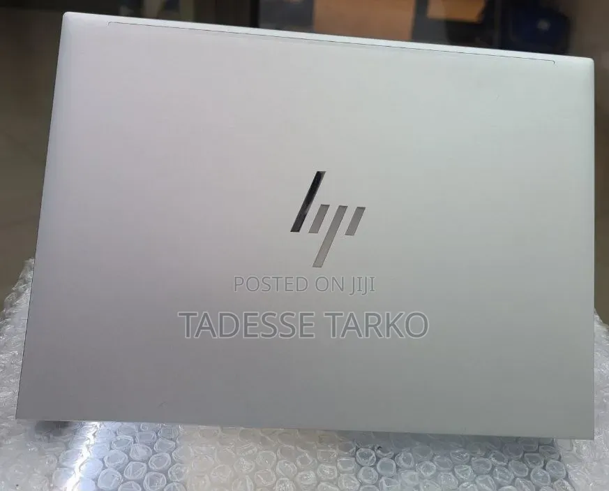 New Laptop HP EliteBook 830 G9 16GB Intel Core i5 SSD 512GB