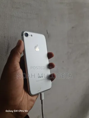Apple iPhone 7 128 GB Silver