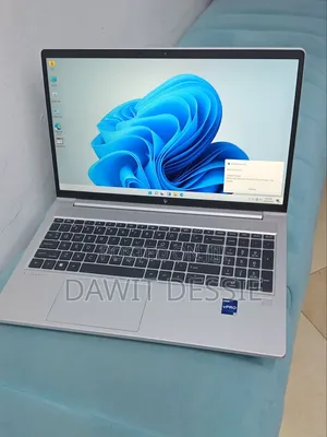 New Laptop HP 16GB Intel Core i5 SSD 512GB