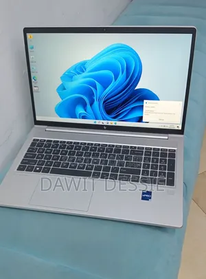New Laptop HP 16GB Intel Core i5 SSD 512GB