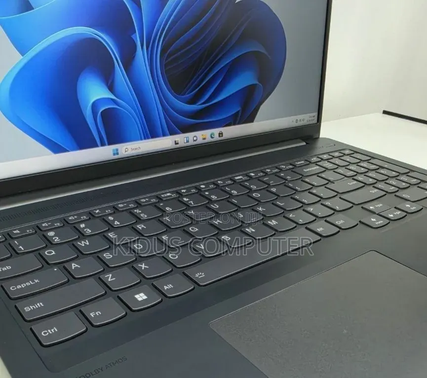 New Laptop Lenovo Ideapad 3 16GB AMD Ryzen 7 SSD 512GB