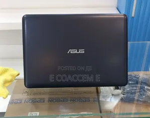 Laptop Asus 8GB AMD SSD 256GB