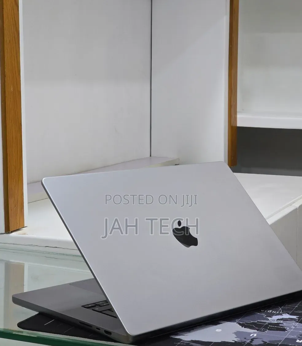New Laptop Apple MacBook Pro 2021 M1 Max 32GB Apple M1 Max SSD 512GB