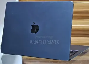 New Laptop Apple MacBook Air 2025 M4 16GB Apple M4 SSD 256GB