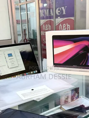New Laptop Apple MacBook Pro 2021 M1 8GB Apple M1 SSD 512GB