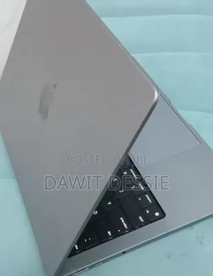 New Laptop Apple MacBook Pro 2021 M1 16GB Apple M1 Pro SSD 512GB