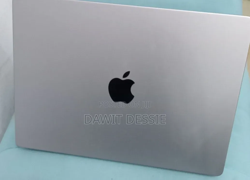 New Laptop Apple MacBook Pro 2021 M1 16GB Apple M1 Pro SSD 512GB