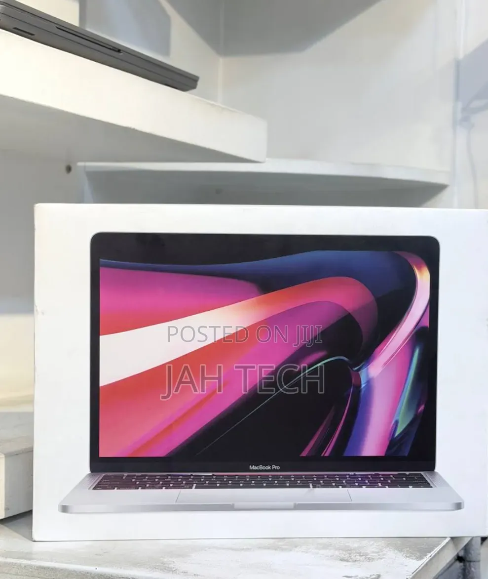 New Laptop Apple MacBook Pro 2020 M1 8GB Apple M1 SSD 512GB